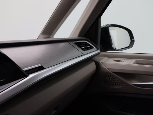 Volkswagen Multivan 1.4 eHybrid 218 Pk Automaat L2 Life 7-Persoons | Adaptive Cruise | Stoelverwarming | Panoramadak ... ActivLease financial lease