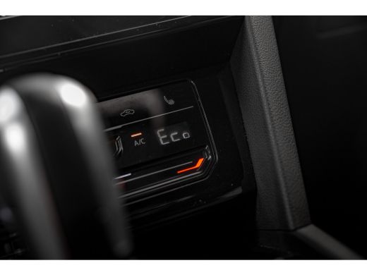 Volkswagen Passat Variant 1.4 TSI PHEV GTE Business 218pk | Panorama dak | Privacy glass | Navigatie | App connect ... ActivLease financial lease