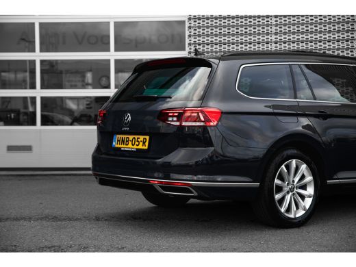 Volkswagen Passat Variant 1.4 TSI PHEV GTE Business 218pk | Panorama dak | Privacy glass | Navigatie | App connect ... ActivLease financial lease