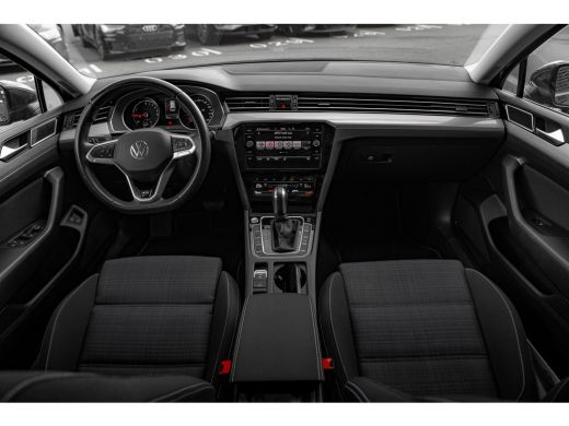 Volkswagen Passat Variant 1.4 TSI PHEV GTE Business 218pk | Panorama dak | Privacy glass | Navigatie | App connect ... ActivLease financial lease