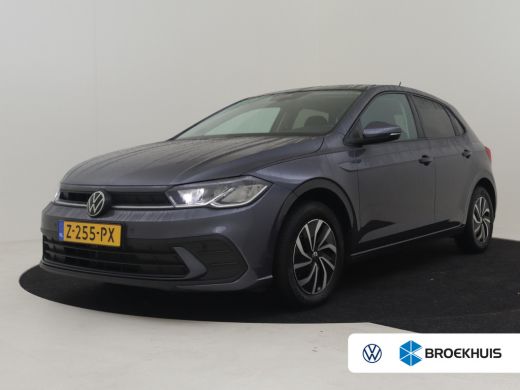 Volkswagen Polo 1.0 TSI Life Edition 96pk | Camera achter | Led koplampen | Navigatie via app connect | Stoelverw...