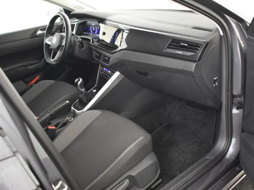 Volkswagen Polo 1.0 TSI Life Edition 96pk | Camera achter | Led koplampen | Navigatie via app connect | Stoelverw... ActivLease financial lease