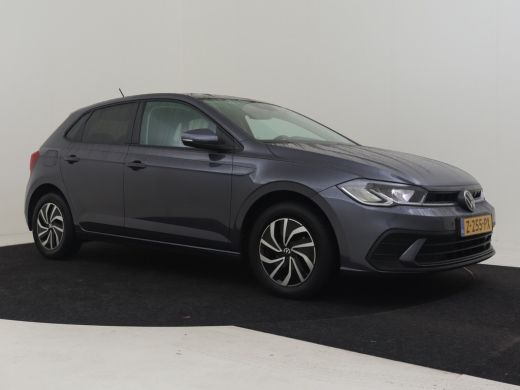 Volkswagen Polo 1.0 TSI Life Edition 96pk | Camera achter | Led koplampen | Navigatie via app connect | Stoelverw... ActivLease financial lease