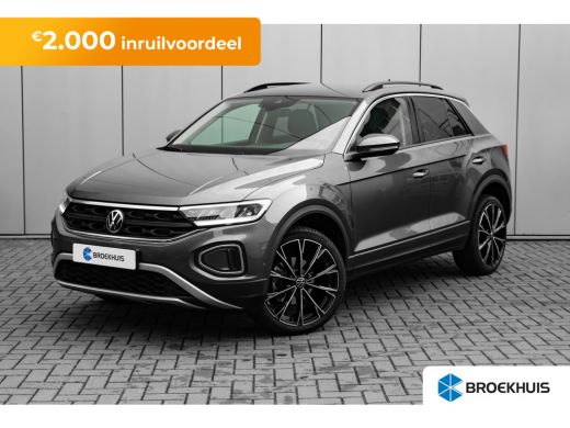 Volkswagen T-Roc Life Edition Inclusief &euro;2000,- inruilvoordeel | 'App-Connect' draadloze smartphone integratie | B...