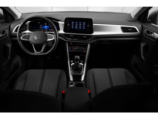 Volkswagen T-Roc Life Edition Inclusief &euro;2000,- inruilvoordeel | 'App-Connect' draadloze smartphone integratie | B... ActivLease financial lease