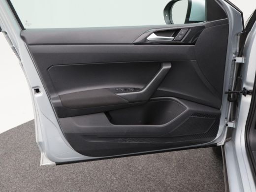 Volkswagen Taigo 1.0 TSi Life Business | Adaptive Cruise | CarPlay | Navigatie | Stoelverwarming | 16 Inch | 80.83... ActivLease financial lease