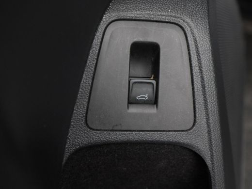 Volkswagen Tiguan Allspace 1.5 TSi 150 Pk Automaat Comfortline Business | Panoramadak | Adaptive Cruise | CarPlay | Navigati... ActivLease financial lease