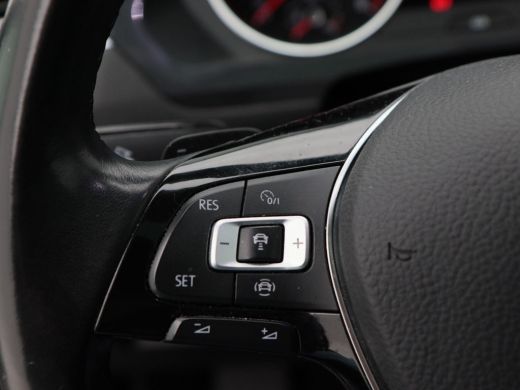 Volkswagen Tiguan Allspace 1.5 TSi 150 Pk Automaat Comfortline Business | Panoramadak | Adaptive Cruise | CarPlay | Navigati... ActivLease financial lease