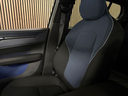 Volvo  EX30 Single Motor Extended Range Europa | Harman Kardon | Elektrische voorstoelen | Adaptieve Cruise C... ActivLease financial lease