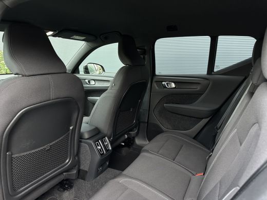 Volvo  XC40 Recharge Plus 70 kWh | Achteruitrijcamera | Cruise control adaptief met Stop&Go en stuurhulp | Do... ActivLease financial lease