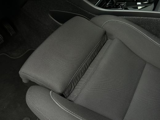 Volvo  XC40 Recharge Plus 70 kWh | Achteruitrijcamera | Cruise control adaptief met Stop&Go en stuurhulp | Do... ActivLease financial lease