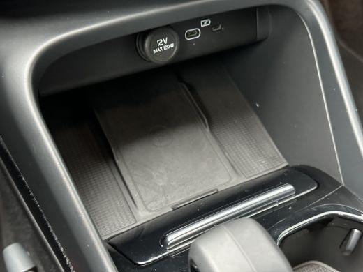 Volvo  XC40 Recharge Plus 70 kWh | Achteruitrijcamera | Cruise control adaptief met Stop&Go en stuurhulp | Do... ActivLease financial lease