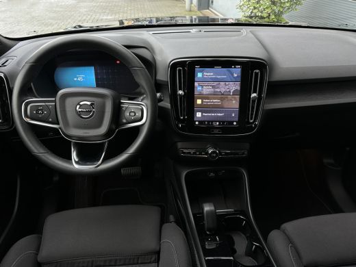 Volvo  XC40 Recharge Plus 70 kWh | Achteruitrijcamera | Cruise control adaptief met Stop&Go en stuurhulp | Do... ActivLease financial lease