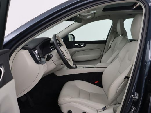 Volvo  XC60 2.0 Recharge T6 AWD Business Pro | Panoramadak | Leder | Camera | Carplay | Navigatie | Full LED ... ActivLease financial lease