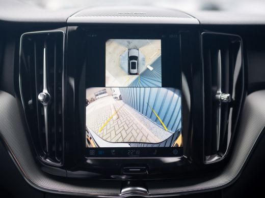 Volvo  XC60 2.0 T6 Plug-in hybrid AWD Ultra Black Edition Prijs Rijklaar!! ActivLease financial lease