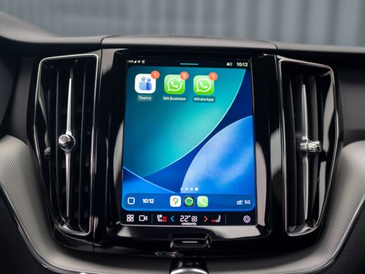 Volvo  XC60 2.0 T6 Plug-in hybrid AWD Ultra Black Edition Prijs Rijklaar!! ActivLease financial lease