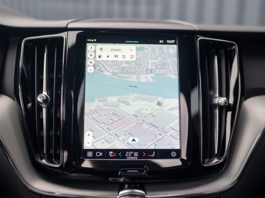 Volvo  XC60 2.0 T6 Plug-in hybrid AWD Ultra Black Edition Prijs Rijklaar!! ActivLease financial lease