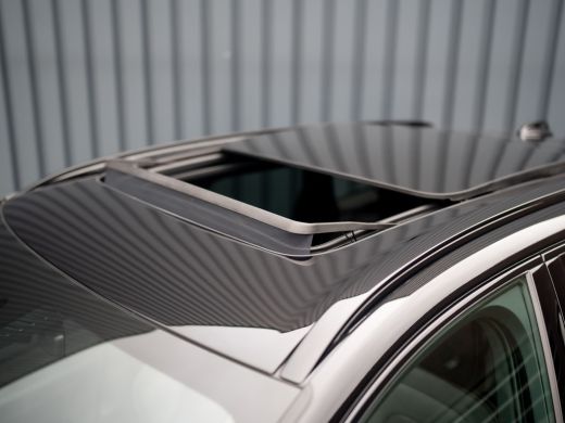 Volvo  XC60 2.0 T6 Plug-in hybrid AWD Ultra Black Edition Prijs Rijklaar!! ActivLease financial lease