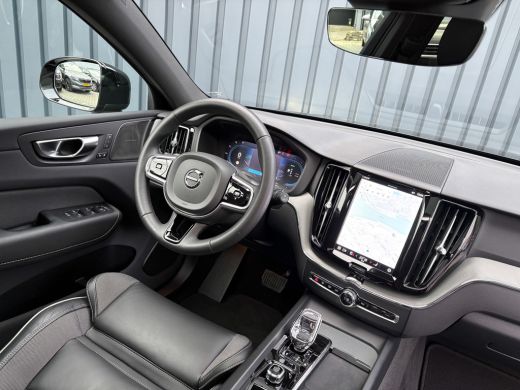 Volvo  XC60 2.0 T6 Plug-in hybrid AWD Ultra Black Edition Prijs Rijklaar!! ActivLease financial lease