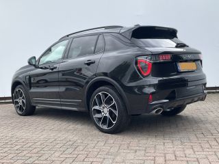 Lynk & Co 01 1.5 PHEV 262PK Black optic Adapt.Cruise 360° Cam Carplay Plug-in Stoelverw Vol opties!