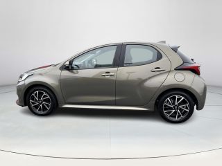 Toyota Yaris 1.5 Hybrid Dynamic | Navigatie | Carplay | Licht metalen velgen | LED koplampen | Keyless entry |