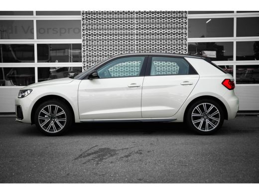 Audi A1 Sportback Sportback 25 TFSI Advanced edition Zwart dak | PDC voor & achter | 2 zone airco | 17 inch | ActivLease financial lease