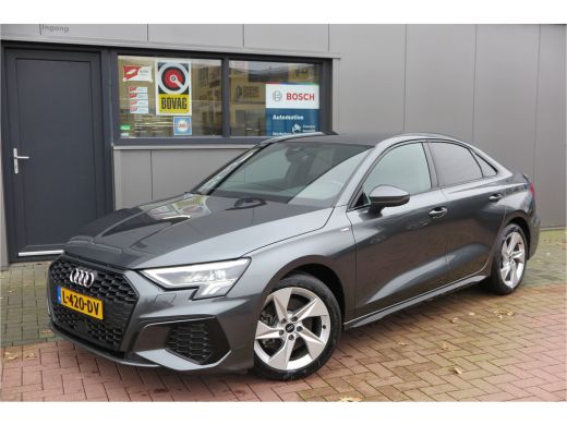 Audi A3 Limousine 35 TFSI 150pk S-Tronic 2x S-Line Edition Virtual cockpit, Stoelverwarming, Privacy glas... ActivLease financial lease