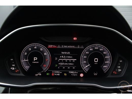 Audi Q3 45 TFSI e S edition PANO ELEKTR. STOEL CAMERA SFEER Sline ActivLease financial lease