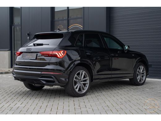Audi Q3 45 TFSI e S edition PANO ELEKTR. STOEL CAMERA SFEER Sline ActivLease financial lease