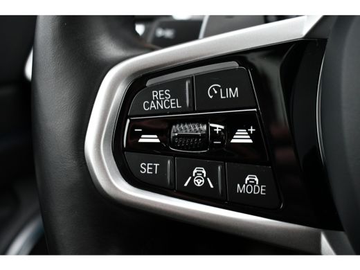 BMW 3 Serie Touring 330e M-Sport LCI-2 Pano Trekh ACC H/K 360 HUD 19inch ActivLease financial lease