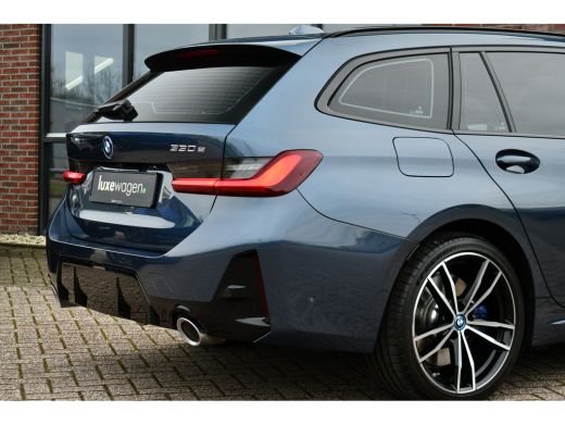 BMW 3 Serie Touring 330e M-Sport LCI-2 Pano Trekh ACC H/K 360 HUD 19inch ActivLease financial lease