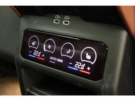 BMW i5 eDrive40 M Sport / Stoelventilatie / Bowers & Wilkins / M Sportonderstel / Comfort Access / Adapt... ActivLease financial lease