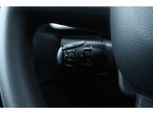 Citroën C3 1.2 Turbo Feel Edition | Cruise Control | Keyless | Comfortstoelen | Carplay | Parkeersensoren | ... ActivLease financial lease