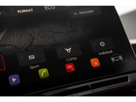 CUPRA Formentor 1.4TSI e-Hybrid 245pk VZ | 245 pk | Trekhaak | Achteruitrijcamera | 19" | Adaptive Cruise | Apple... ActivLease financial lease