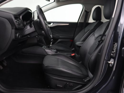 Ford Focus 1.0 EcoBoost Hybrid Titanium X | Stoel & stuurverwarming | Adaptive cruise | Half leder | Camera ... ActivLease financial lease