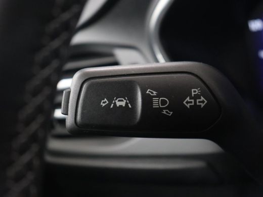 Ford Focus 1.0 EcoBoost Hybrid Titanium X | Stoel & stuurverwarming | Adaptive cruise | Half leder | Camera ... ActivLease financial lease