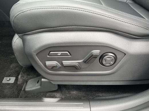 Hyundai Santa Fe 1.6 T-GDI PHEV Black Line 4WD 7p. ActivLease financial lease