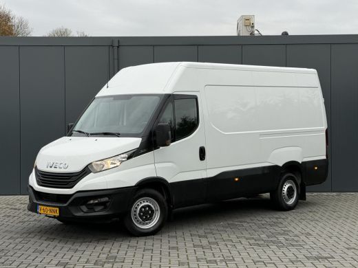 Iveco Daily 35S16 157 PK / L2H2 / AIRCO / CRUISE / 3-ZITS / 3.5 TON TREKKEN / CAMERA ActivLease financial lease