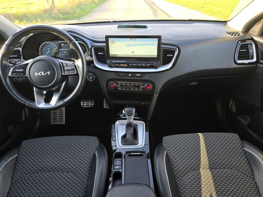 Kia XCeed 1.6 GDi PHEV DynamicPlusLine - 105 Pk - Euro 6 - ParkeerCamera - Navi ActivLease financial lease