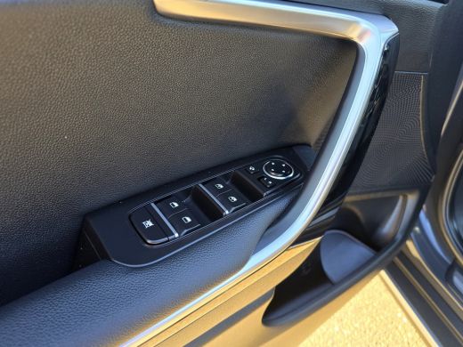 Kia XCeed 1.6 GDi PHEV DynamicPlusLine - 105 Pk - Euro 6 - ParkeerCamera - Navi ActivLease financial lease