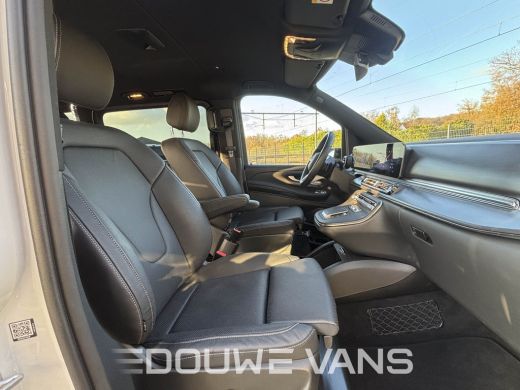 Mercedes-Benz EQV L2 Luchtvering Memory 7 Persoons Leder LED AMG Sidebars ActivLease financial lease
