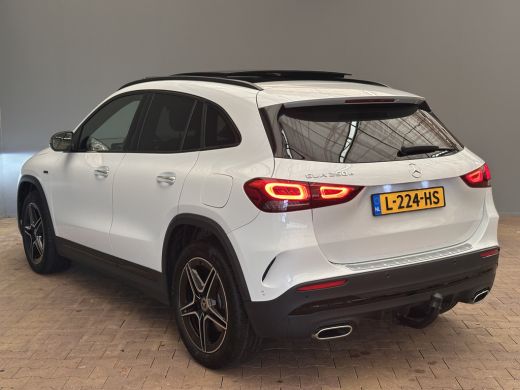 Mercedes-Benz GLA 250 e Business Solution AMG Limited Widescreen | Panorama Dak | Elek. Stoelen met Geheugen | Alca... ActivLease financial lease