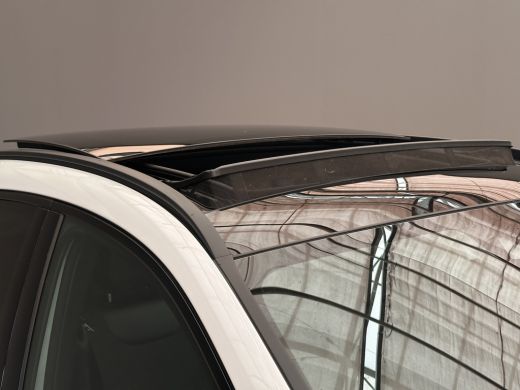 Mercedes-Benz GLA 250 e Business Solution AMG Limited Widescreen | Panorama Dak | Elek. Stoelen met Geheugen | Alca... ActivLease financial lease