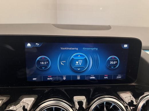 Mercedes-Benz GLA 250 e Business Solution AMG Limited Widescreen | Panorama Dak | Elek. Stoelen met Geheugen | Alca... ActivLease financial lease