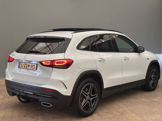 Mercedes-Benz GLA 250 e Business Solution AMG Limited Widescreen | Panorama Dak | Elek. Stoelen met Geheugen | Alca... ActivLease financial lease