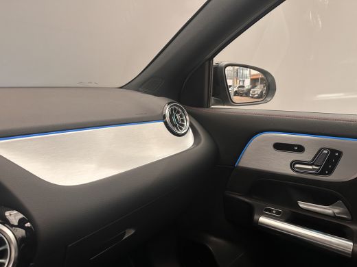 Mercedes-Benz GLA 250 e Business Solution AMG Limited Widescreen | Panorama Dak | Elek. Stoelen met Geheugen | Alca... ActivLease financial lease