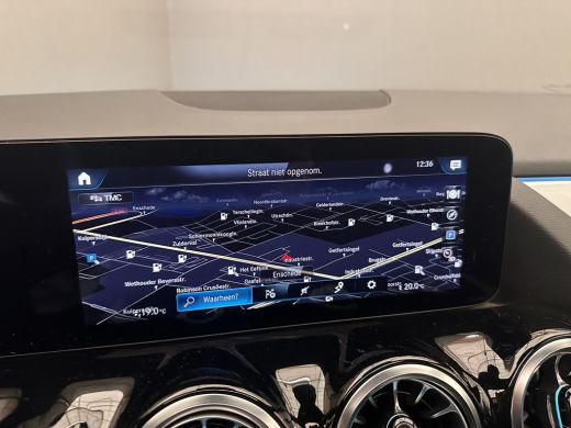 Mercedes-Benz GLA 250 e Business Solution AMG Limited Widescreen | Panorama Dak | Elek. Stoelen met Geheugen | Alca... ActivLease financial lease