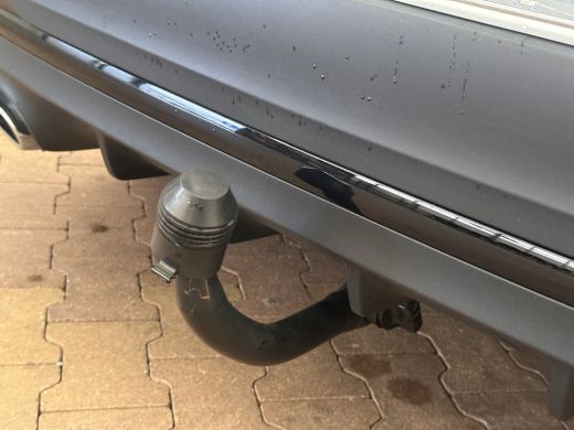 Mercedes-Benz GLA 250 e Business Solution AMG Limited Widescreen | Panorama Dak | Elek. Stoelen met Geheugen | Alca... ActivLease financial lease