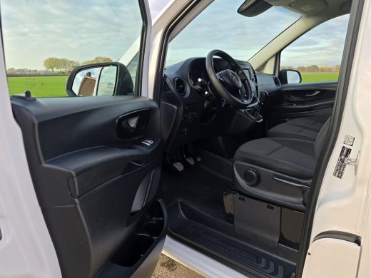 Mercedes-Benz Vito 114 CDI L2 H1 140 Pk - Euro 6 - Airco - Cruise Control ActivLease financial lease