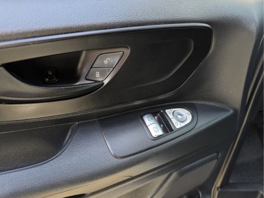 Mercedes-Benz Vito 114 CDI L2 H1 140 Pk - Euro 6 - Airco - Cruise Control ActivLease financial lease